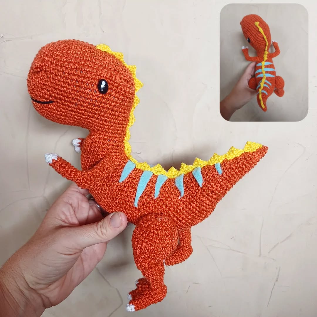 Dino - création en crochet