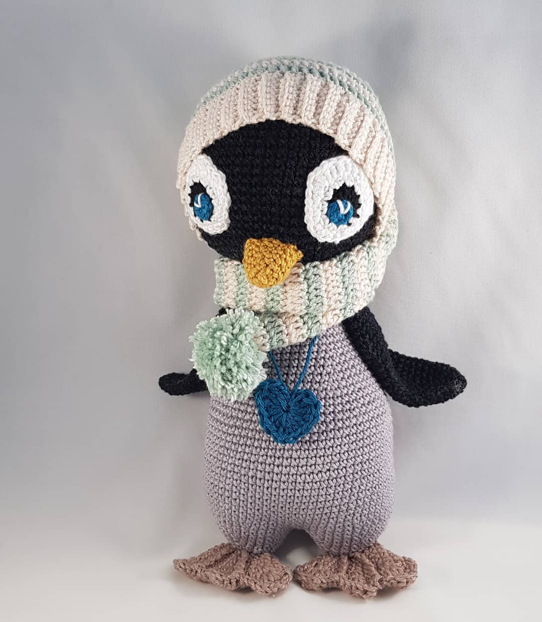 Bibou le grand pingouin - création en crochet