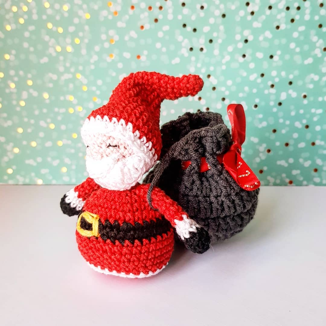 Nicolas le pere noël - création en crochet
