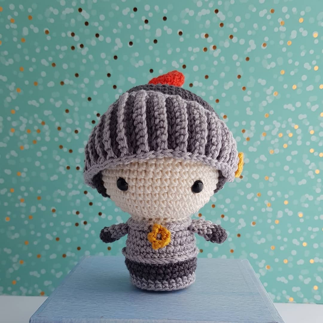chevalier - création en crochet